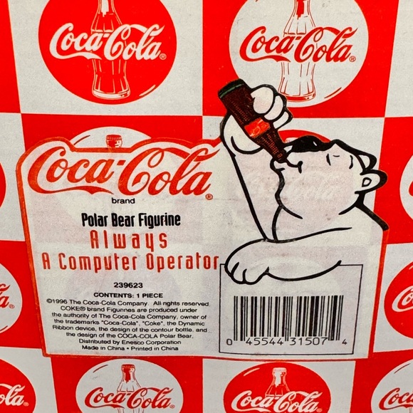 Coca Cola Bear Figuring Always a Computer Operator - Picture 7 of 7